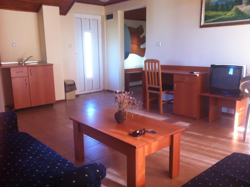 Family Hotel Privileg Σάνι Μπιτς Δωμάτιο φωτογραφία